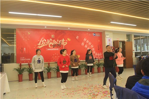 金蛇獻(xiàn)瑞，盤(pán)聚而上 | 波隆水務(wù)集團(tuán)新春團(tuán)拜宴燃情上演